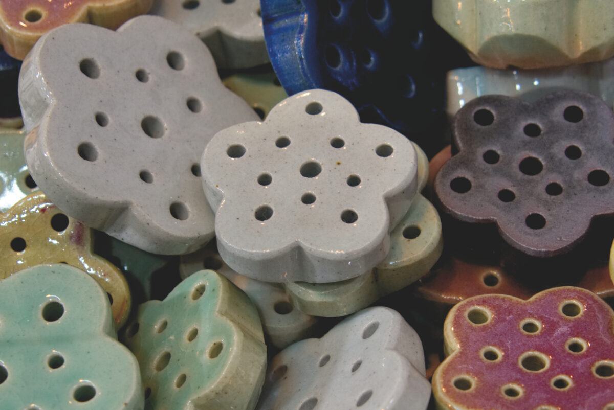 Clay floral frogs